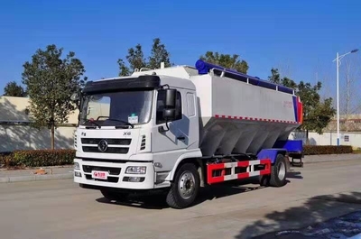 程力11噸散裝飼料罐車價(jià)格及選購指南