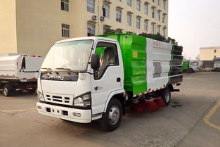 貴陽(yáng)市天錦大型掃路車廠家直銷與散裝飼料車 高效清潔與智慧運(yùn)輸?shù)耐昝澜Y(jié)合